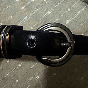 AIMEE LYNN black leather belt 3/4" W -metal round buckle -3 metal keepers